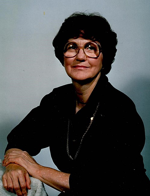 Obituario de Barbara Helen Lloyd