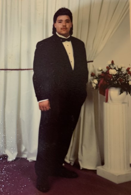 Obituary of Raymundo Flores