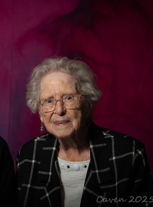 Obituary of Marvie A Deaver