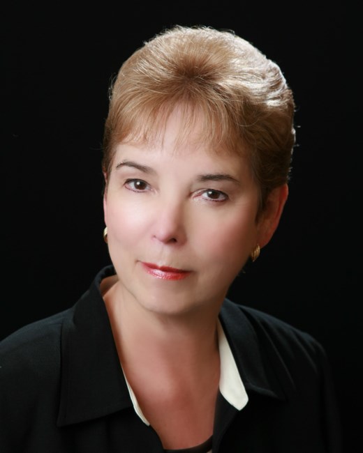 Obituary of Maria Elena Del Valle