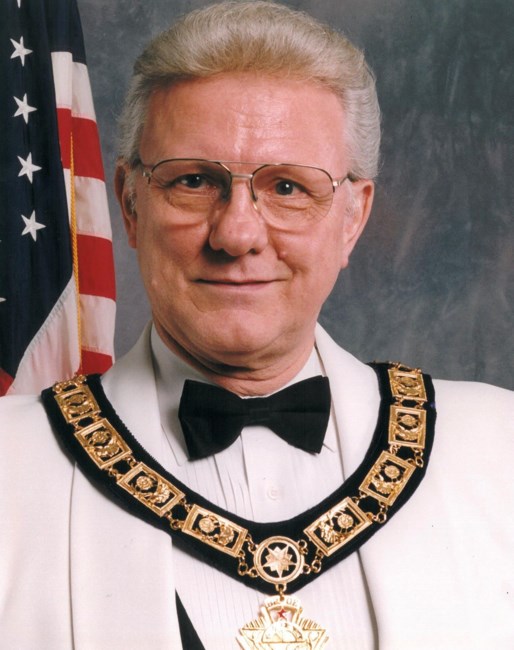 Obituary of Kenneth Clifford McCUEN