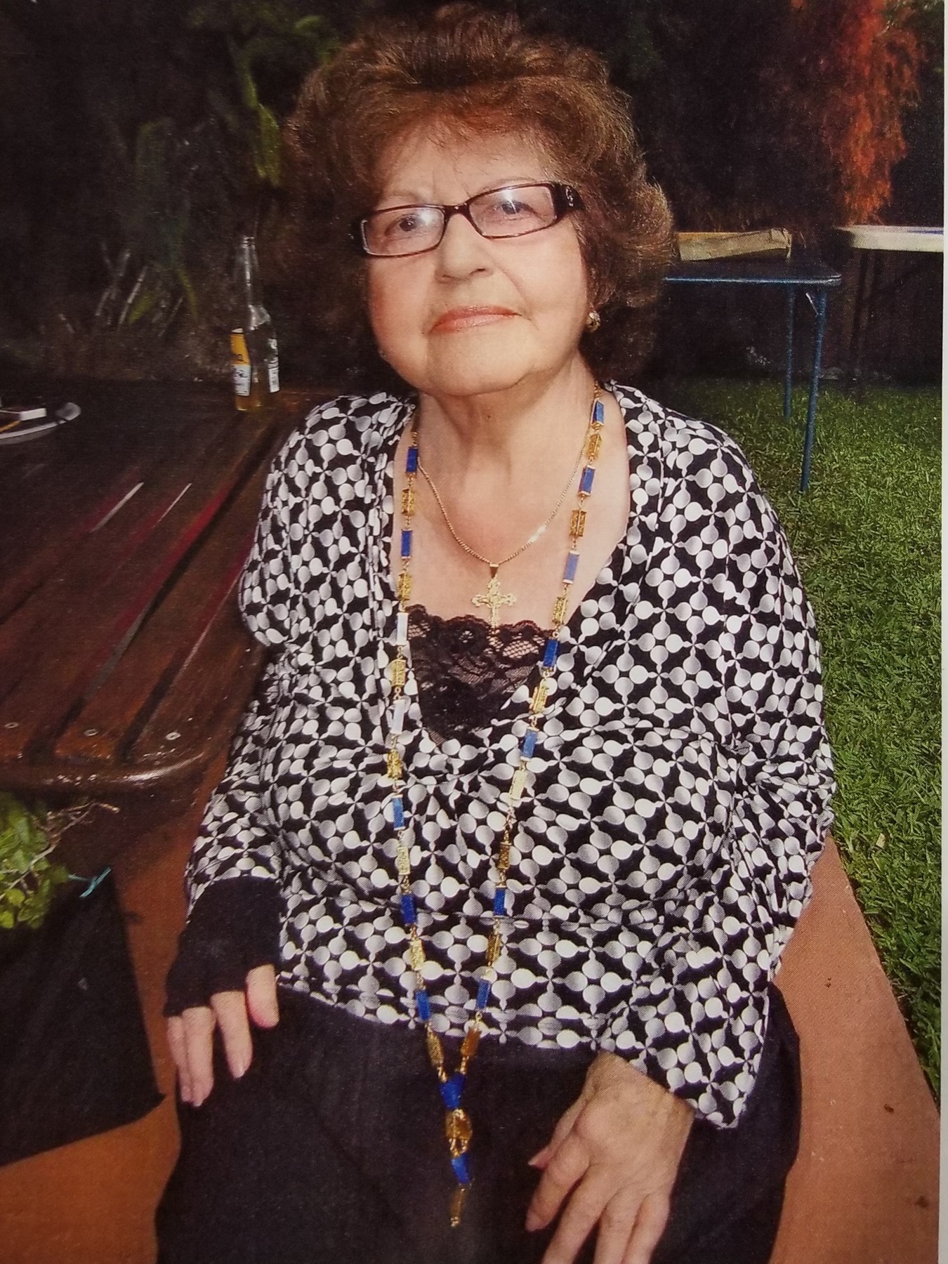 Obituary of Nidia E Medina