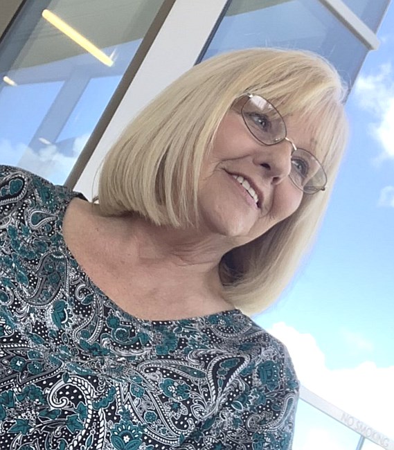 Obituary of Kathey Frachiseur