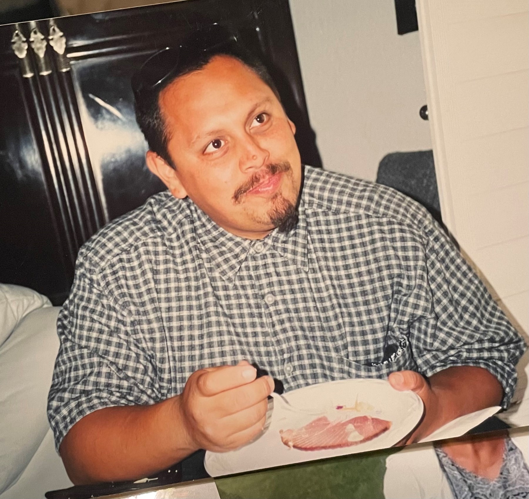 Avis de décès de Paul Gary Flores Jr.