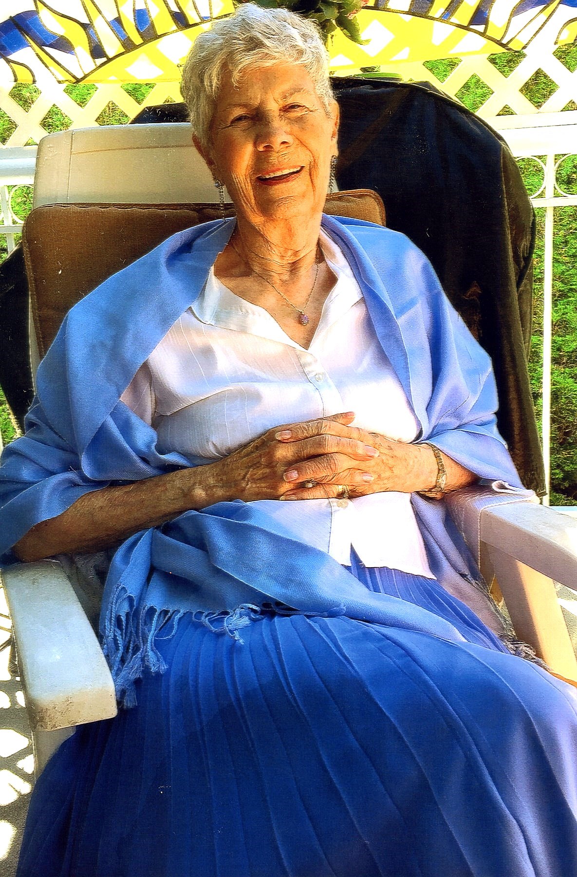 Obituary of Madeleine Bernice McTaggart