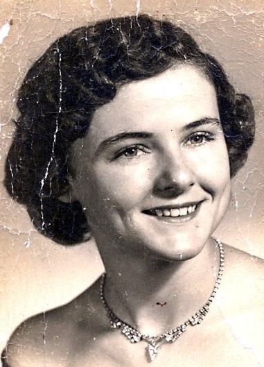 Obituary of Carolyn Hoffman Perkins