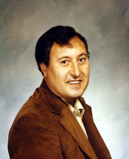 Obituary of Robert Lowell Carr