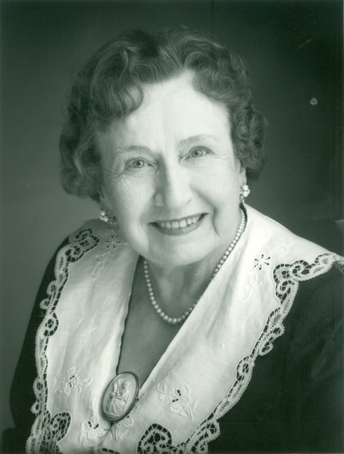 Obituary of Roma de Lucas Gibson