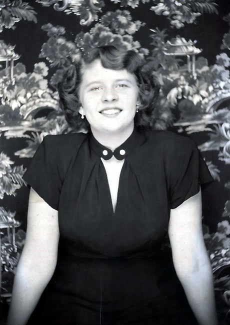 Obituary of Regina Mary McCullough