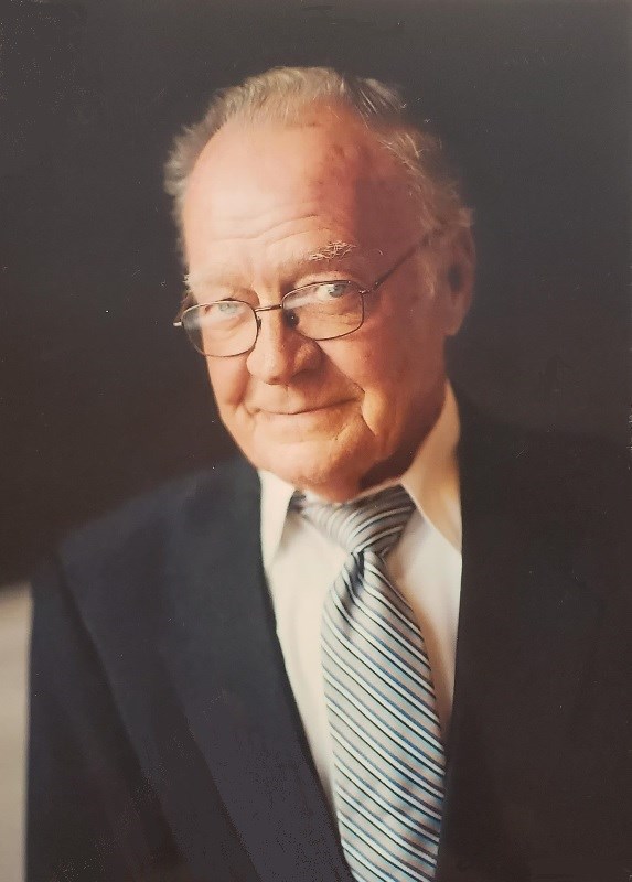 Obituary of Roy Thomas Strickland
