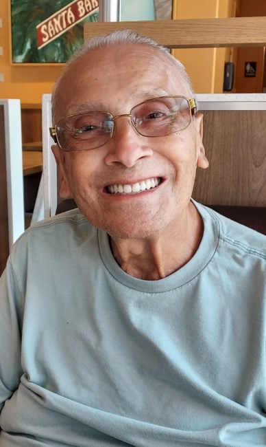 Obituary of Vicente Armando Vela