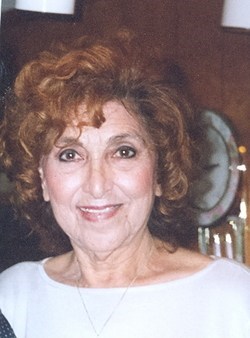 Obituario de Amparo Hernandez Salas