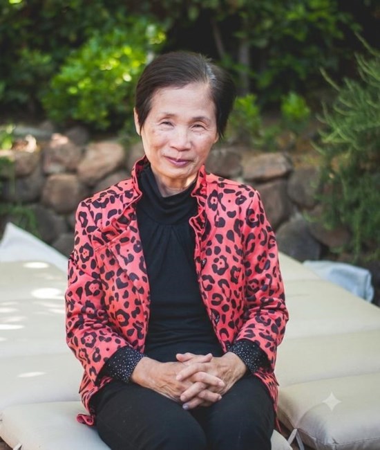 Obituary of Jar-Ling Huang (Carrie) 謝佳玲