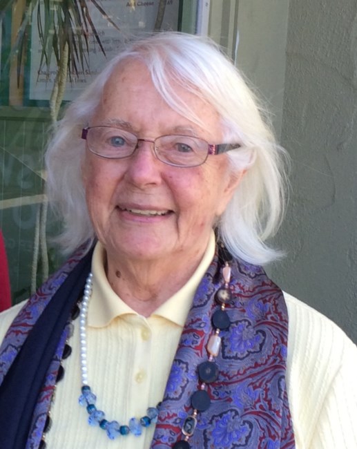 Obituary of Phyllis Davies