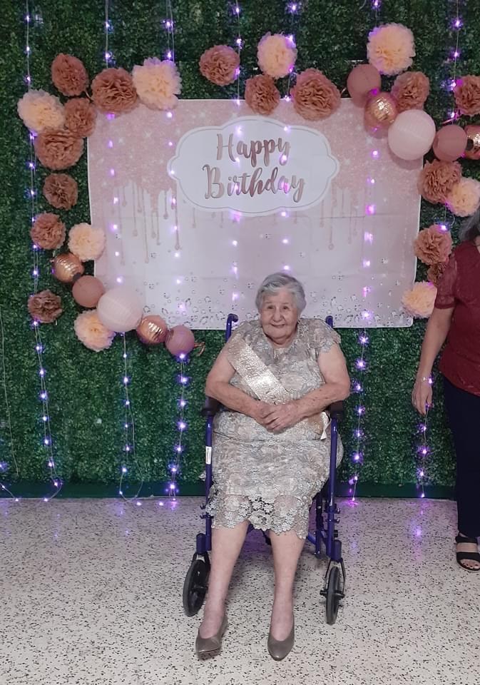 Obituary of Leonor "Noni" Olivares