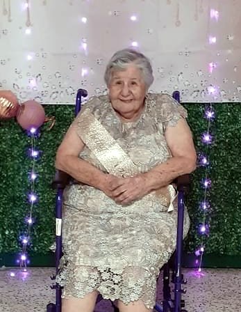 Obituary of Leonor "Noni" Olivares