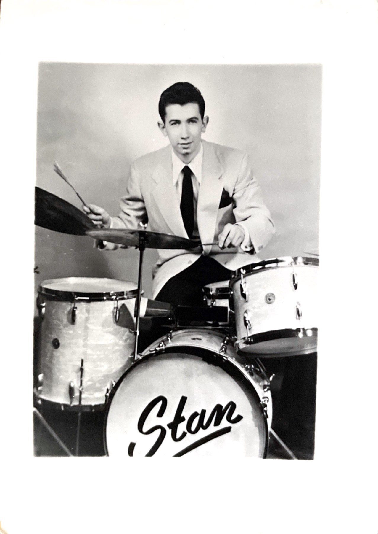 Obituary of Stanley Ross