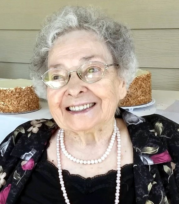 Obituary of Georgia Ernestine Strebeck