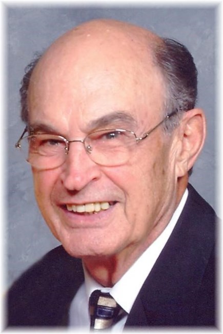 Obituary of Pastor Kenneth L. Hamilton