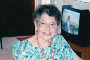 Obituary of Lorraine Gladys Tomlinson