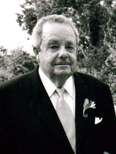 Obituary of Walter Lippard