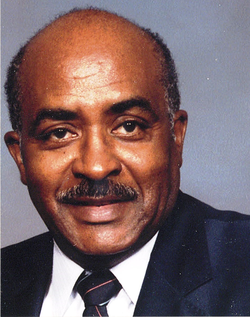 Avis de décès de Rev. Charles Eugene Burrell Jr.