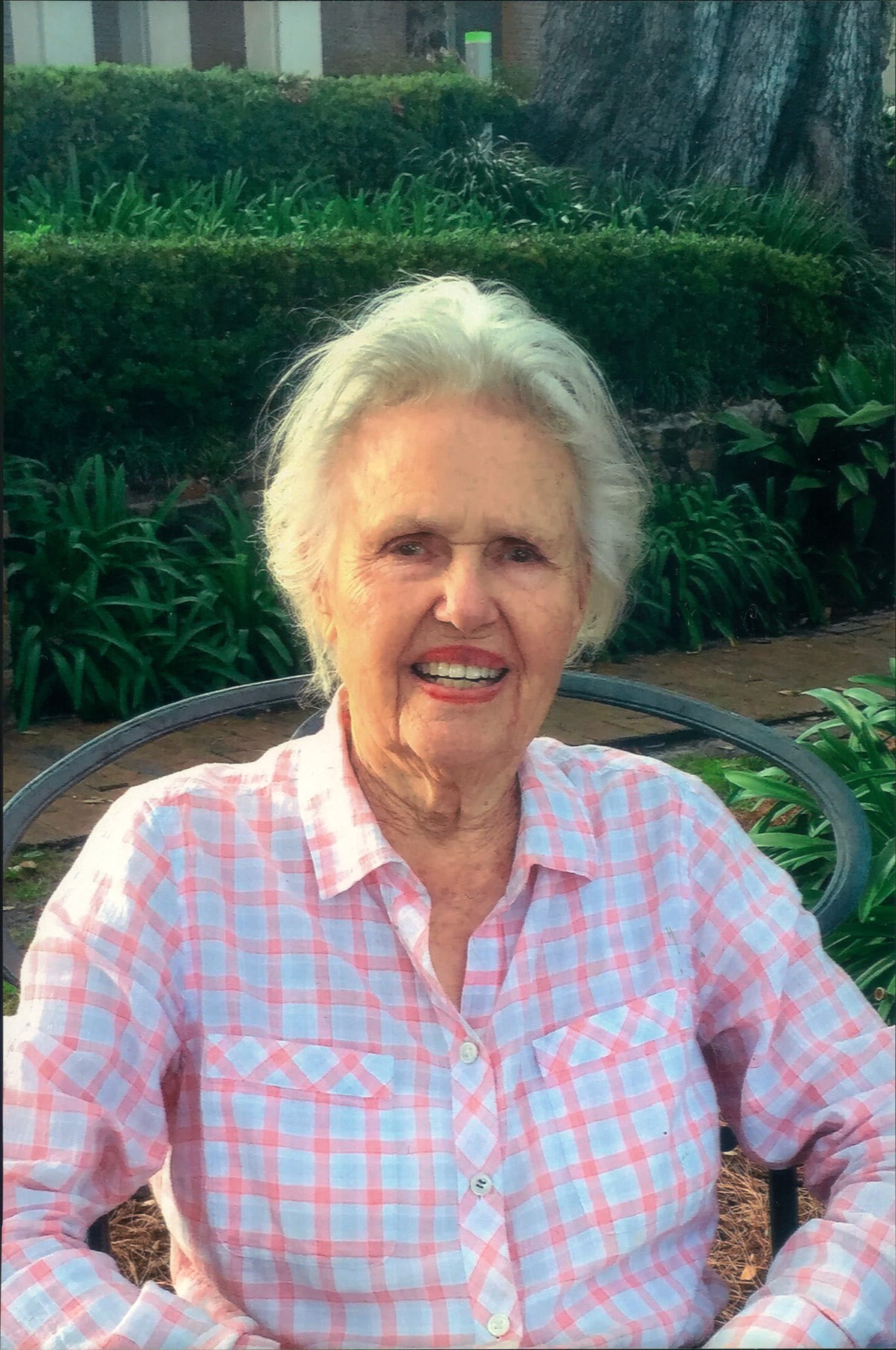Obituary of Frances Giles Stiefel