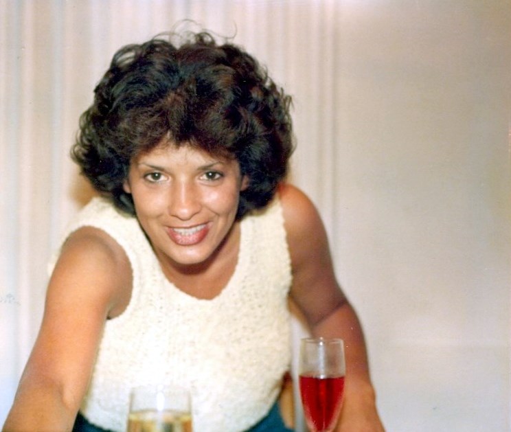 Obituary of Charlene Lynn Fernandez