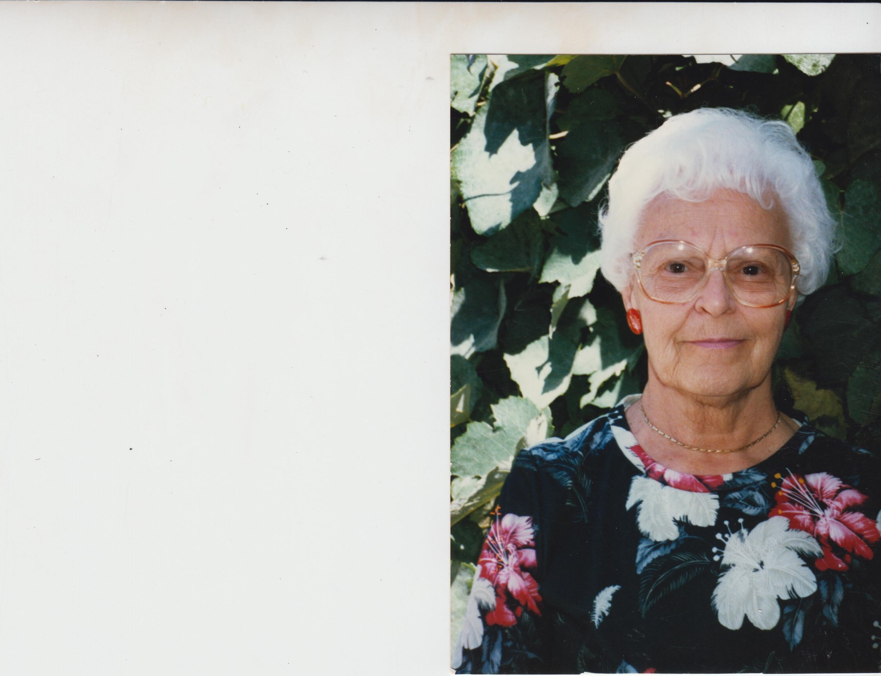 Obituary of Madeline Phyllis Cox