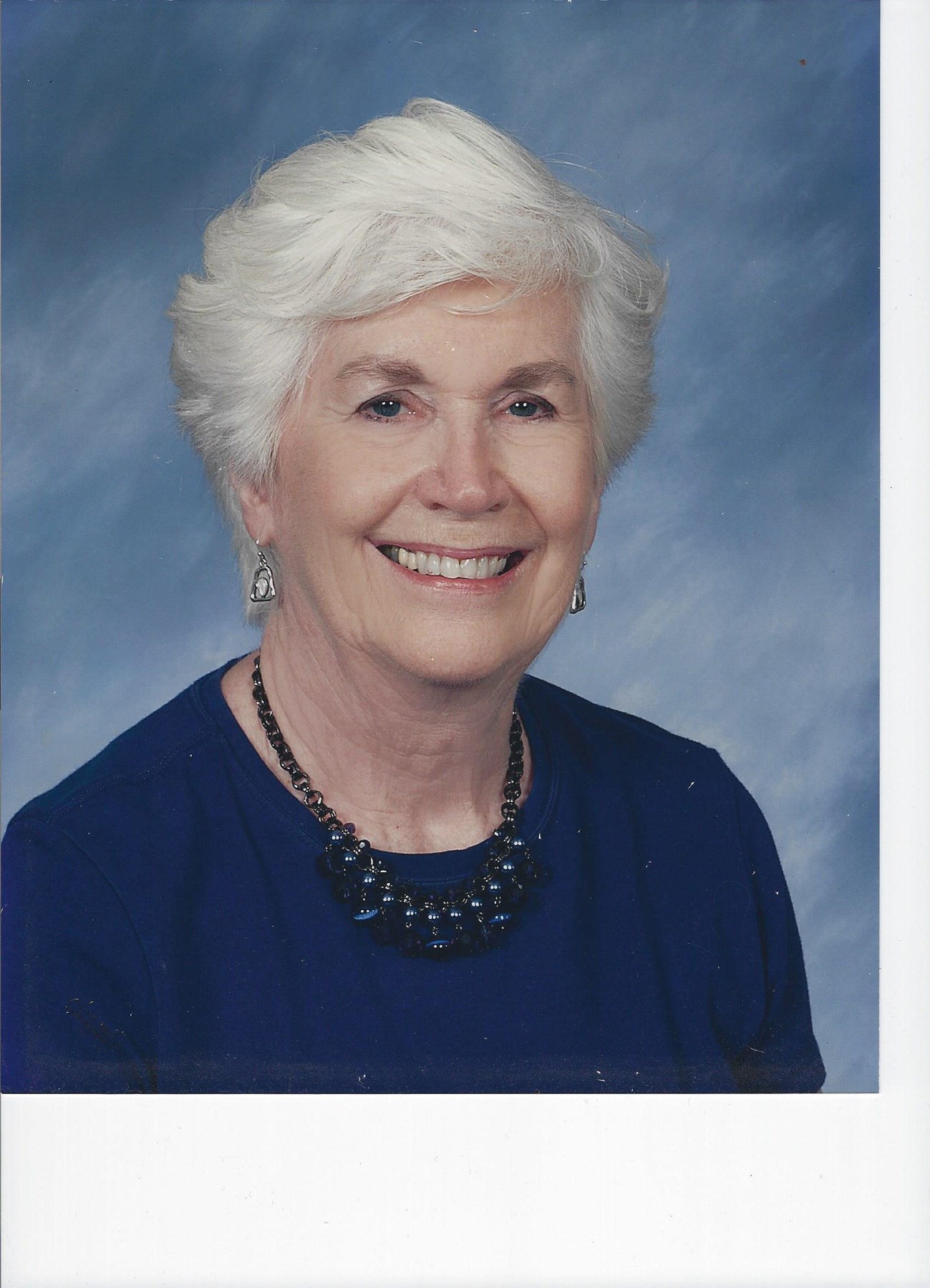 Obituario de Elouise Caskey