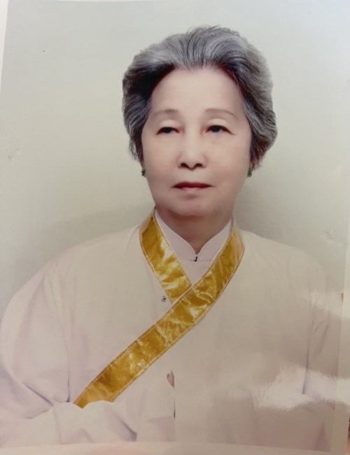 Obituary of Thanh Thi Lu
