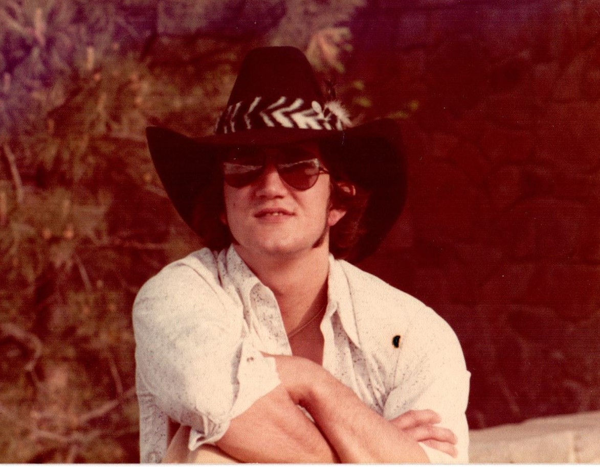 Obituary of Dennis Lee Vaughn