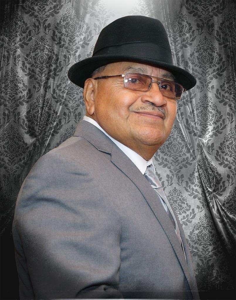 Obituary of Juan Flores Bonilla