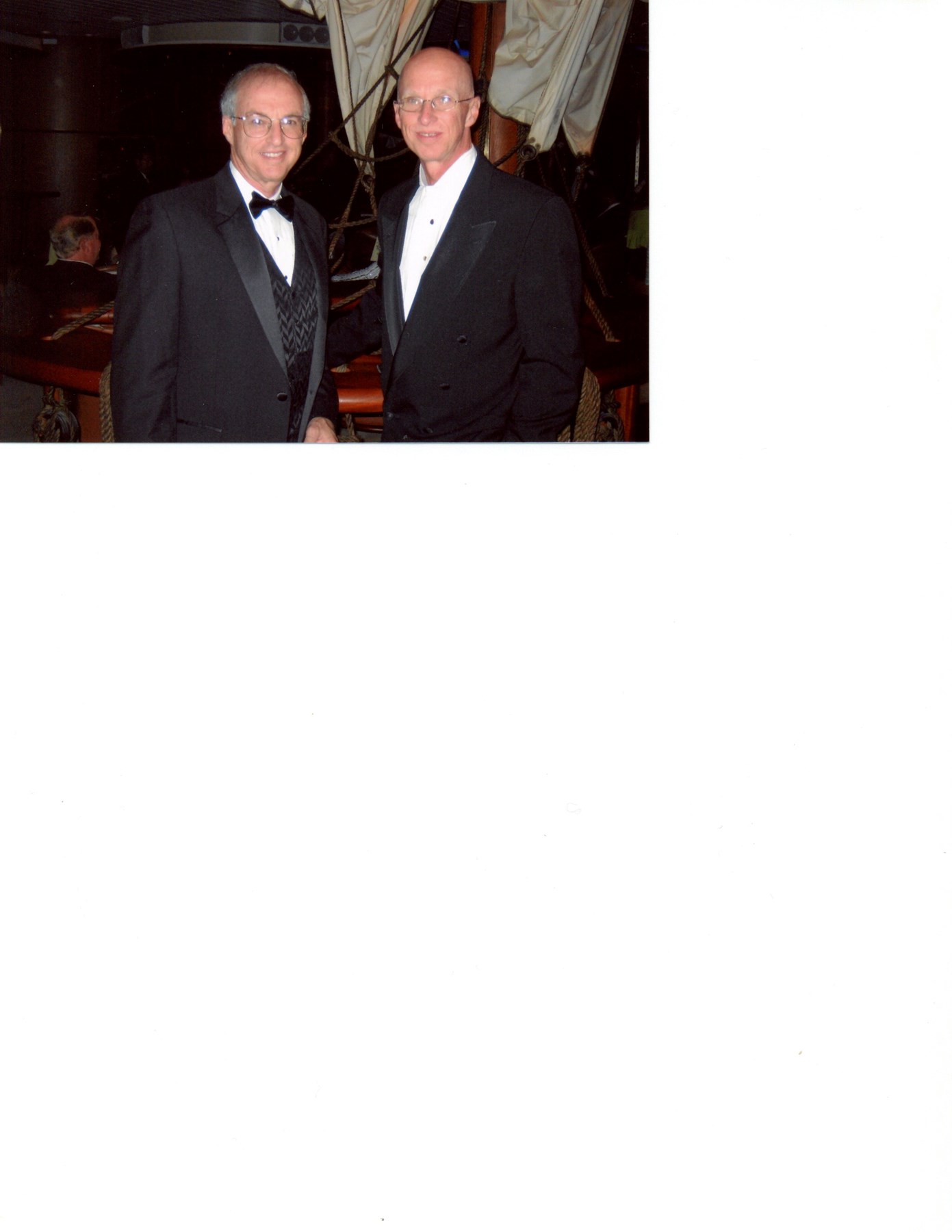 Obituary of Robert Elliot Bloom