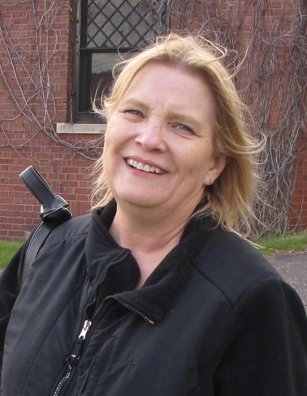 Obituary of Arleen Moles