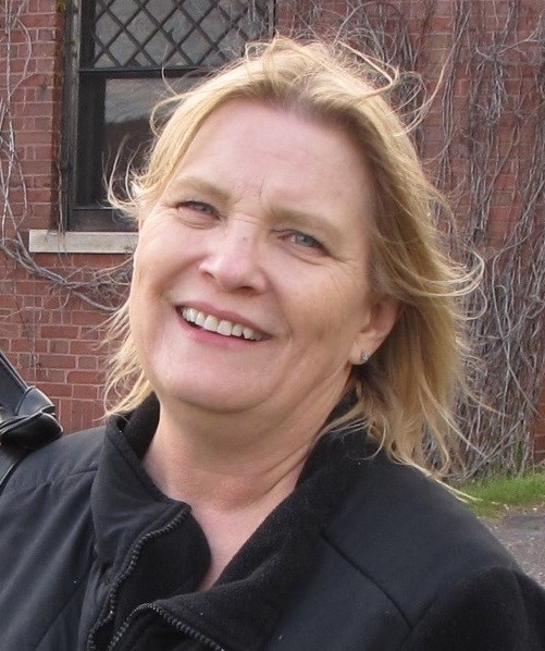 Obituary of Arleen Moles