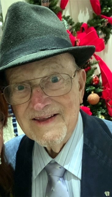 Obituary of James "Bud" Holcomb