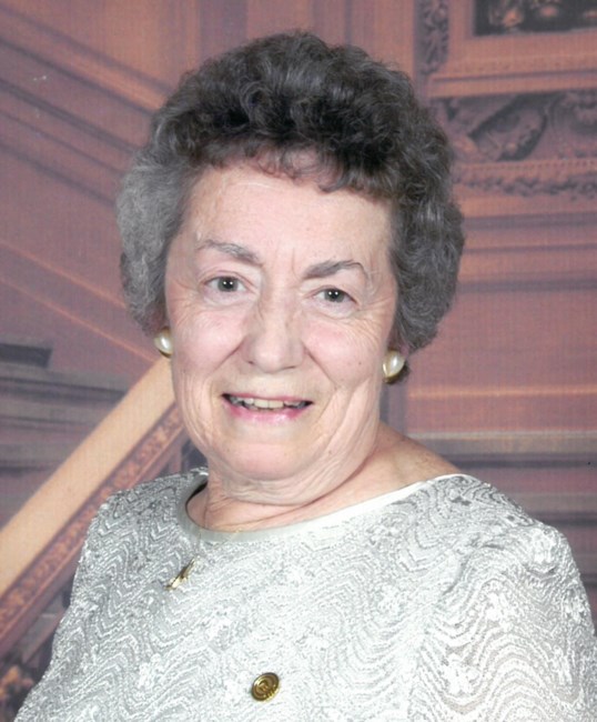 Obituario de Mrs. Helen Eileen (Floyd) Millar