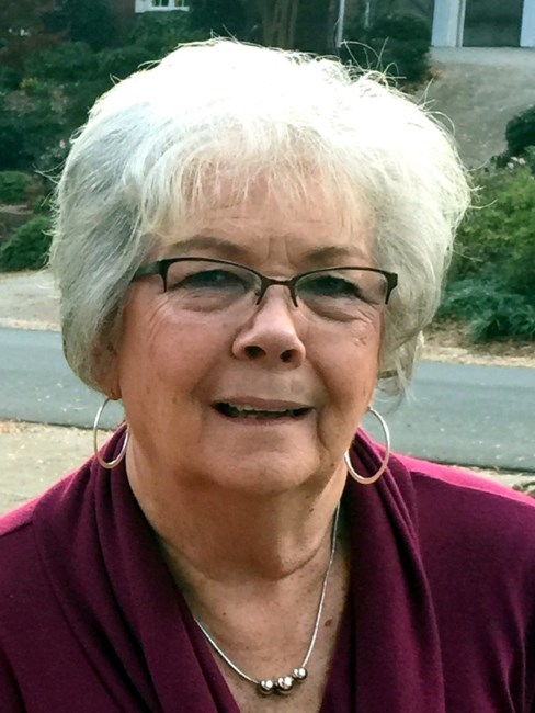 Obituario de Barbara "Joyce" Hood