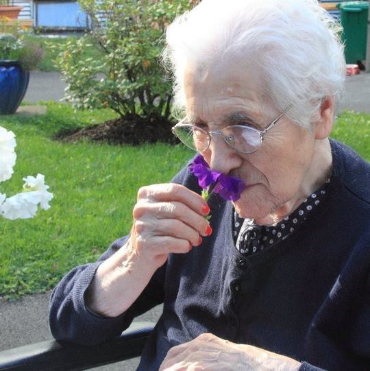 Obituario de Demetra "Tulla" Demetre