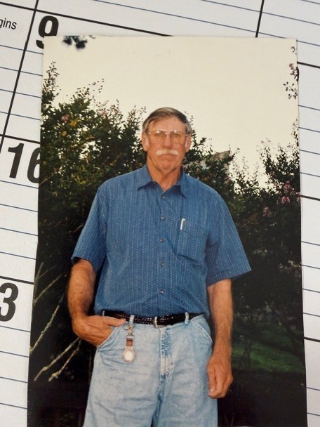 Obituary of Robert Neil Willis
