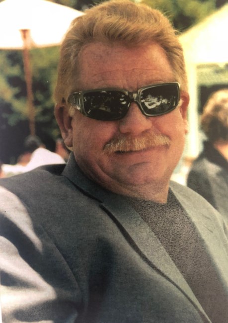 Obituario de Lloyd Eugene Hall