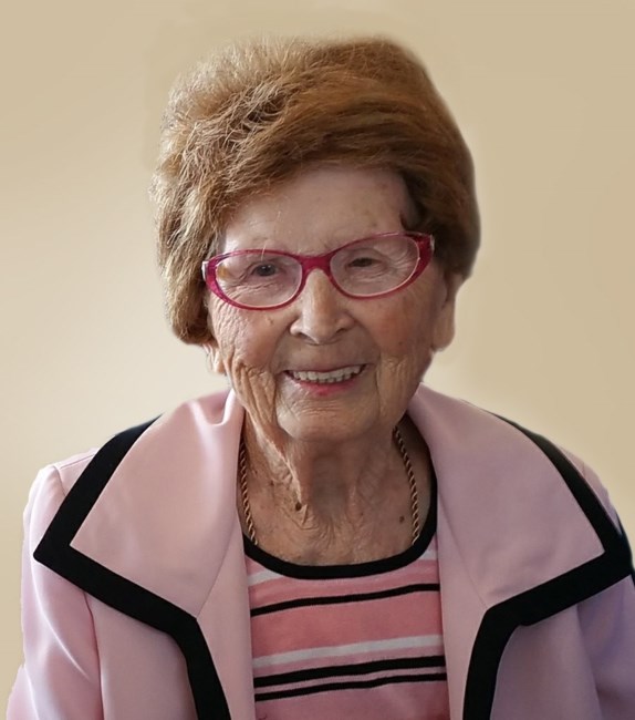 Obituary of Olga Zapernick