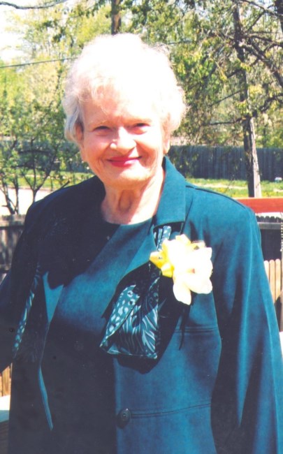 Obituario de Luella R Stevens