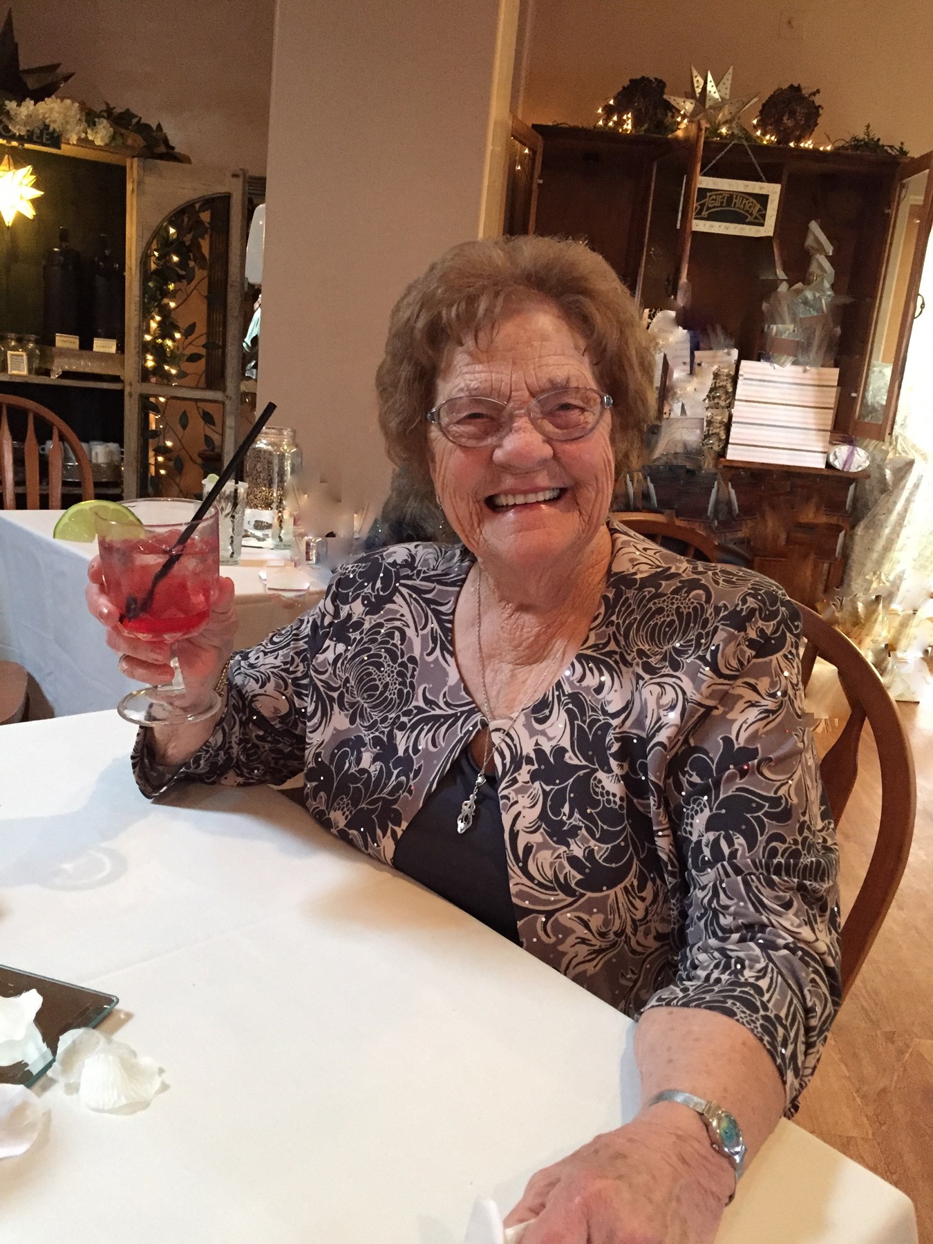 Obituary of Lois Maxine Nichols