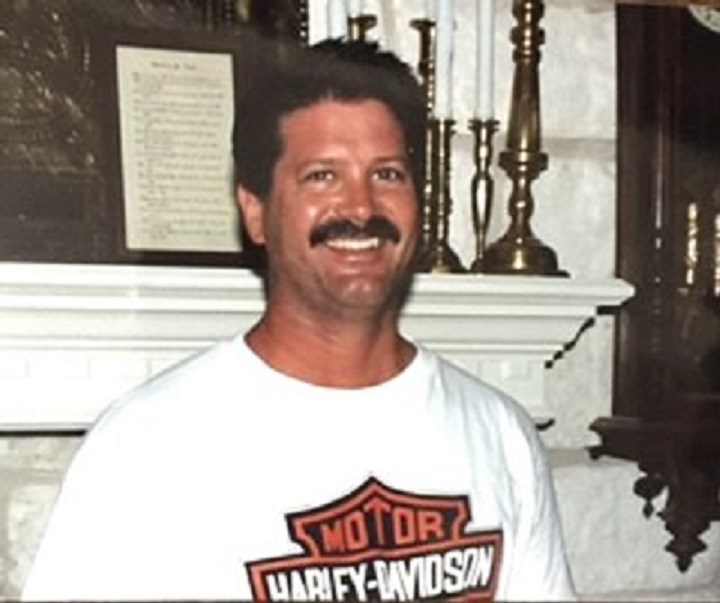 Obituary of Michael Thomas Camp