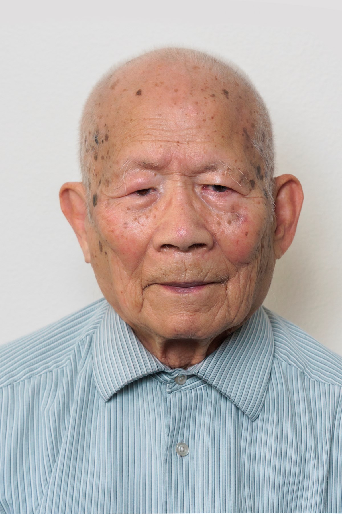 Obituary of Anh Phan Chuong