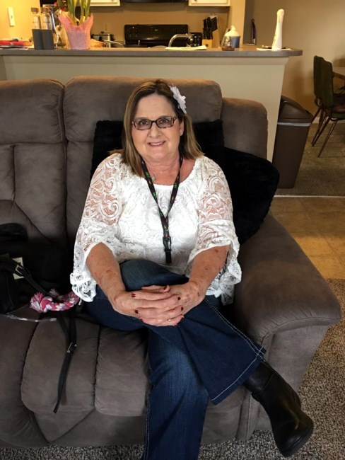 Obituary of Donna K Searcy