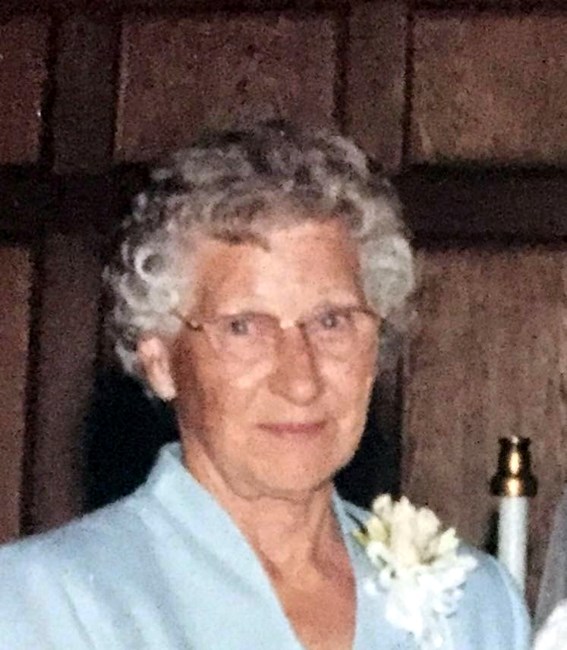 Obituary of Jeanette Staples