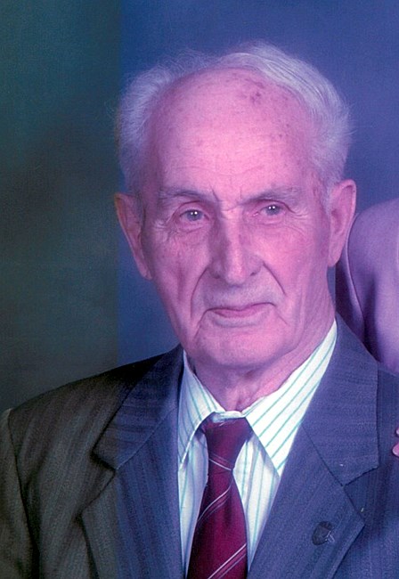 Obituario de Frank Edward Chapman